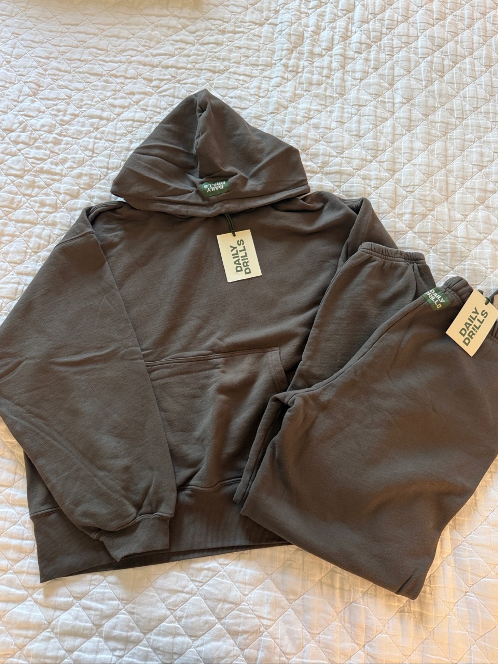 Daily Drills Sweatshirt & Jogger Set